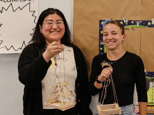Two student interns from the Bio/Diversity Project