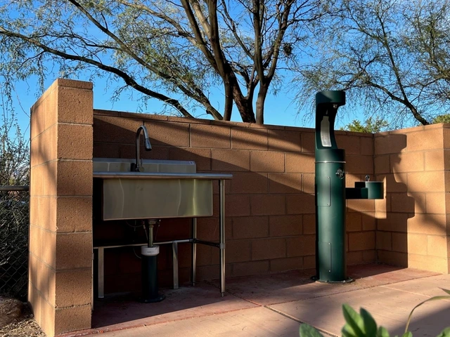 photo of the sink and bottle refill station